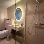 Robinstays - The Artisan Retreats,
