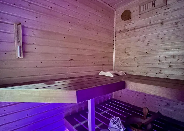 Bed & Breakfast Robinstays - The Artisan Retreats, 3*